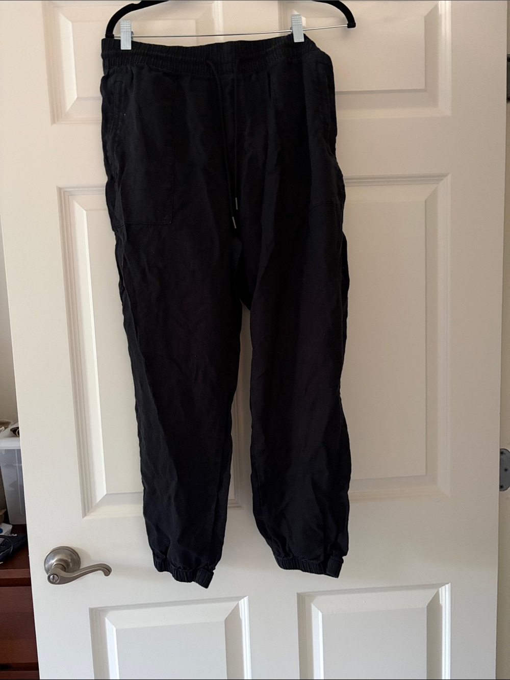Women’s Athleta cotton joggers